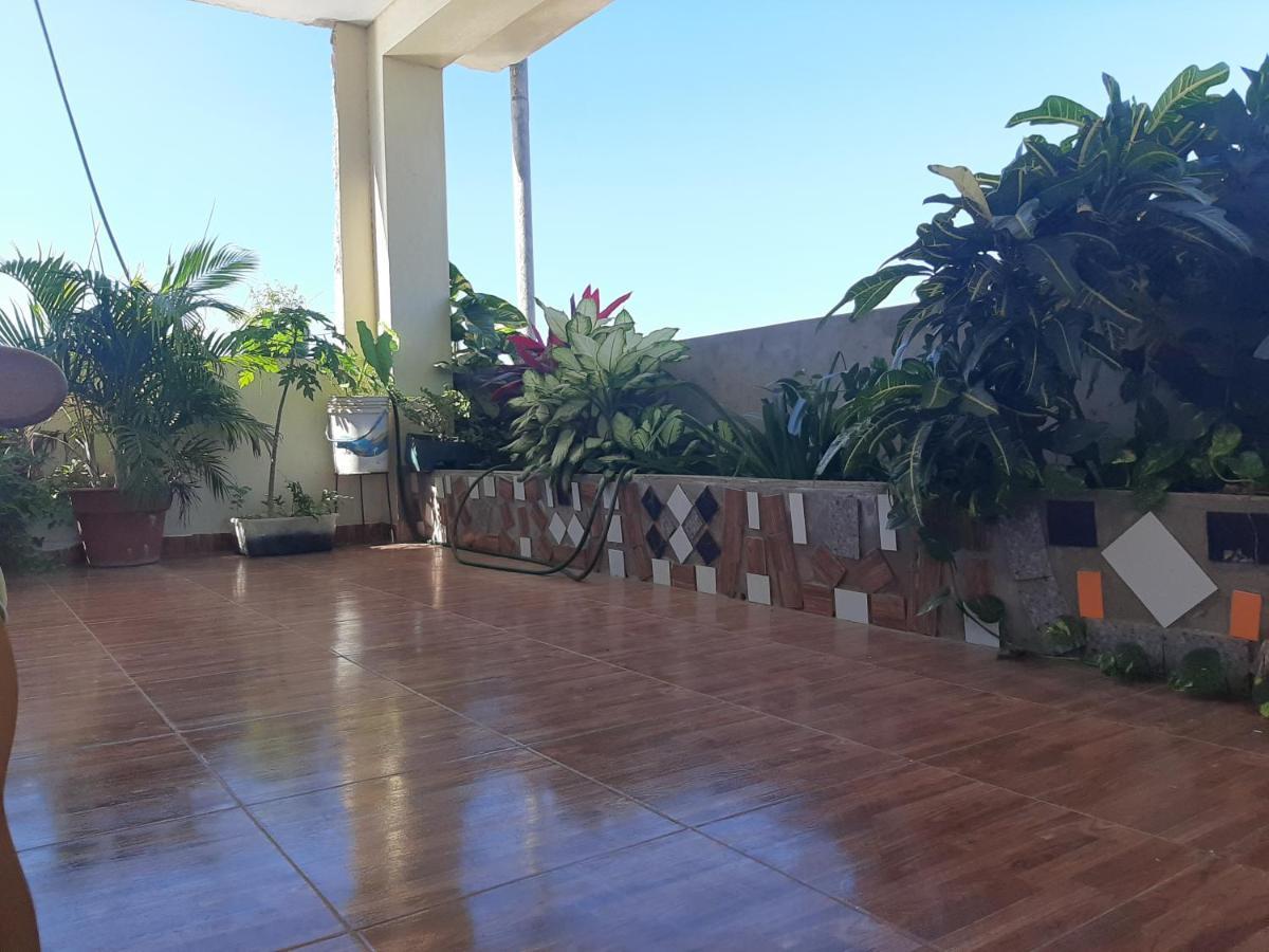 Hospedaje El Emperador Hotell Pucallpa Eksteriør bilde