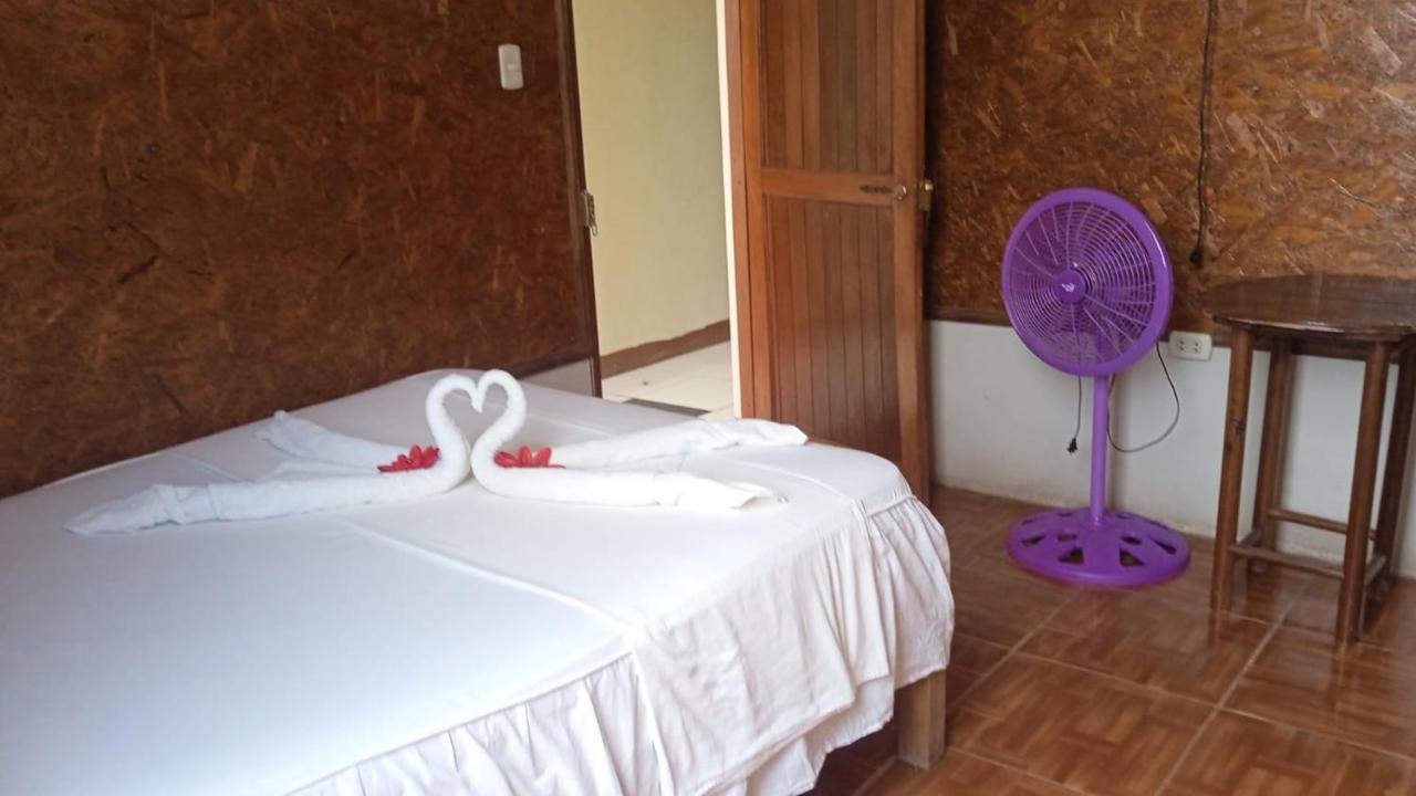 Hospedaje El Emperador Hotell Pucallpa Eksteriør bilde