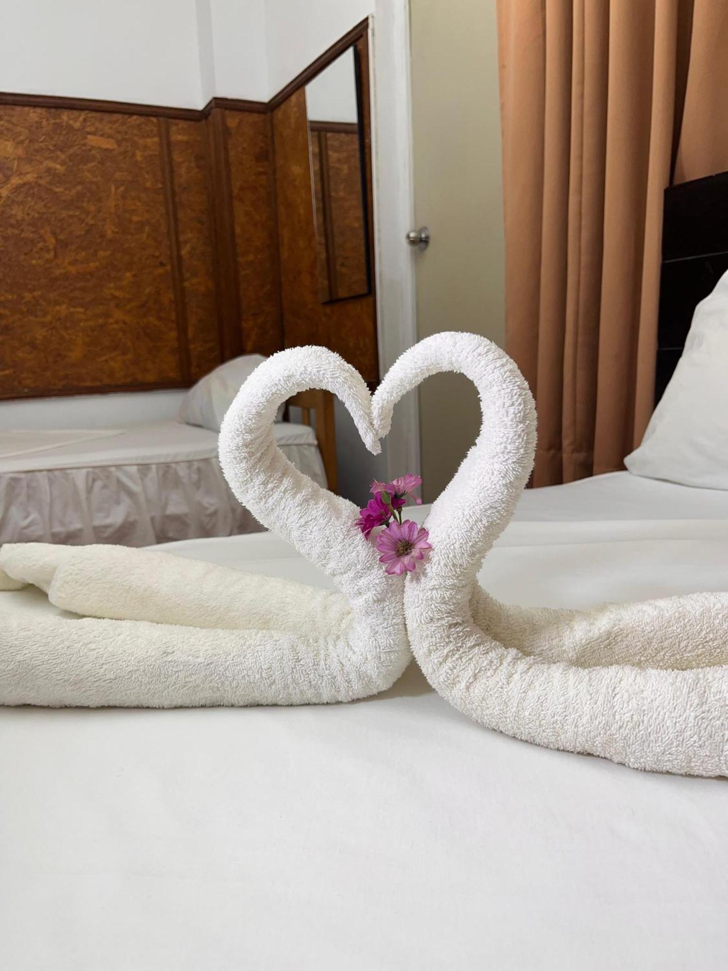 Hospedaje El Emperador Hotell Pucallpa Eksteriør bilde