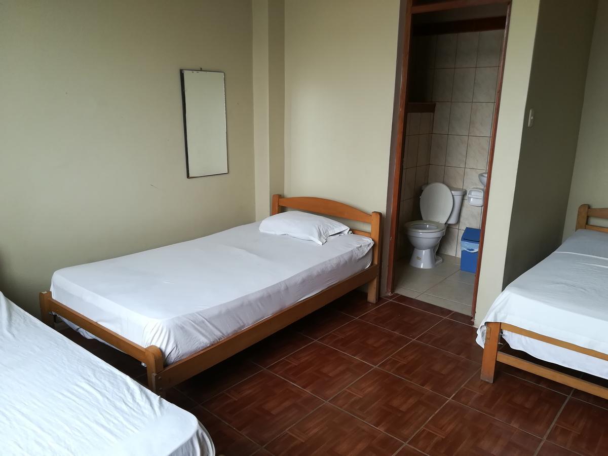 Hospedaje El Emperador Hotell Pucallpa Eksteriør bilde