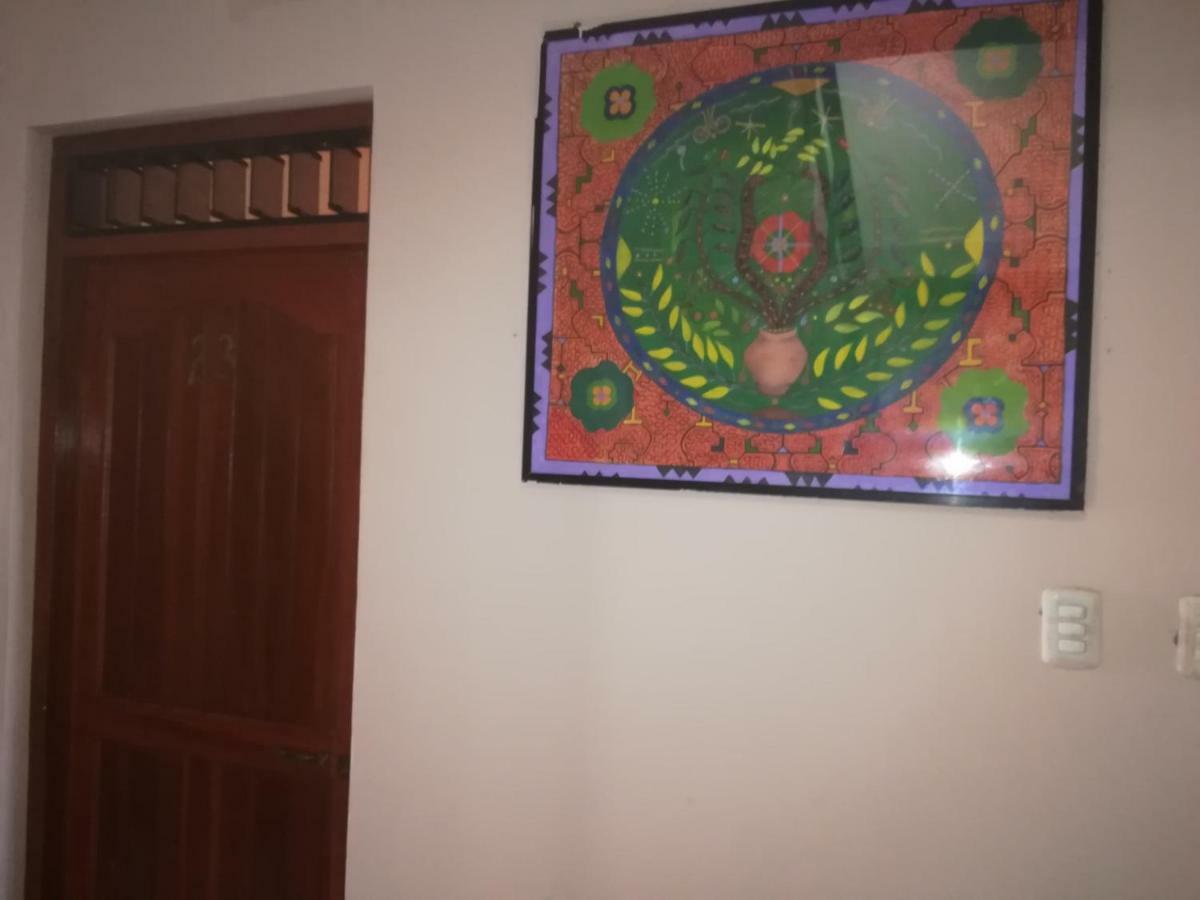Hospedaje El Emperador Hotell Pucallpa Eksteriør bilde